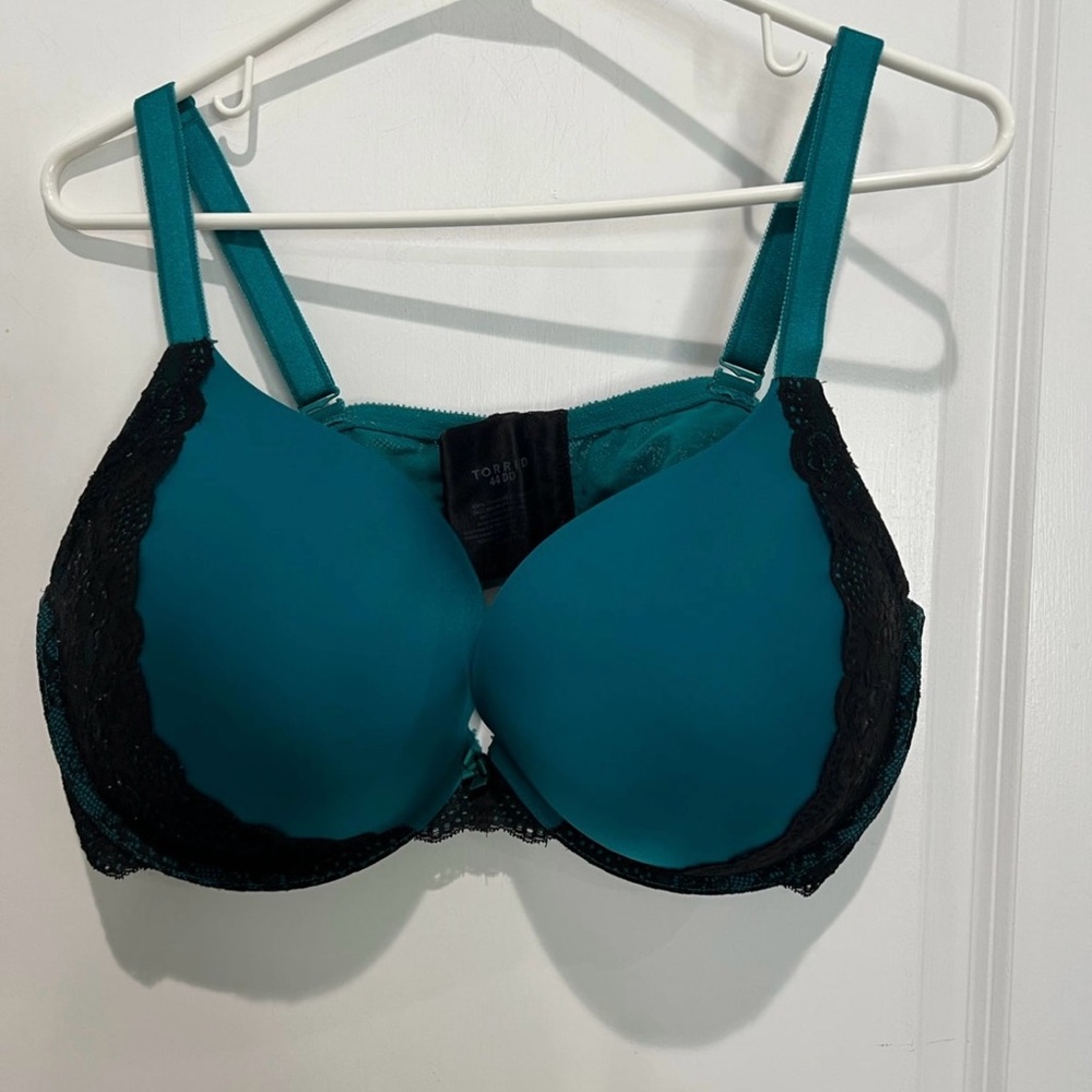 Torrid Green and Black Bra, Sz 44DD